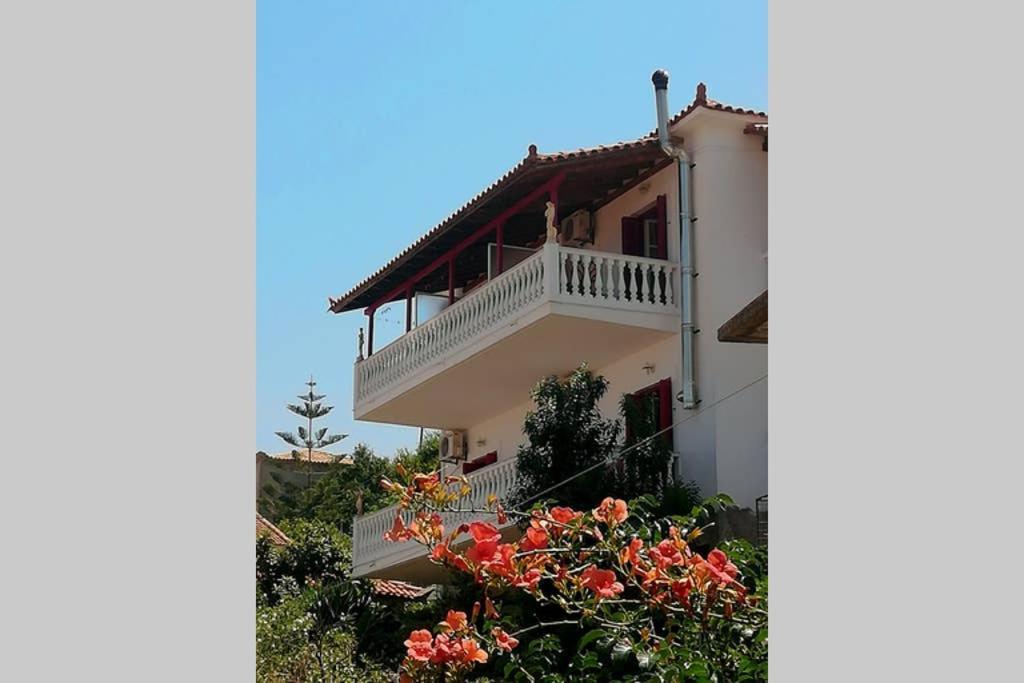Im Herzen Von Koroni Buitenkant foto