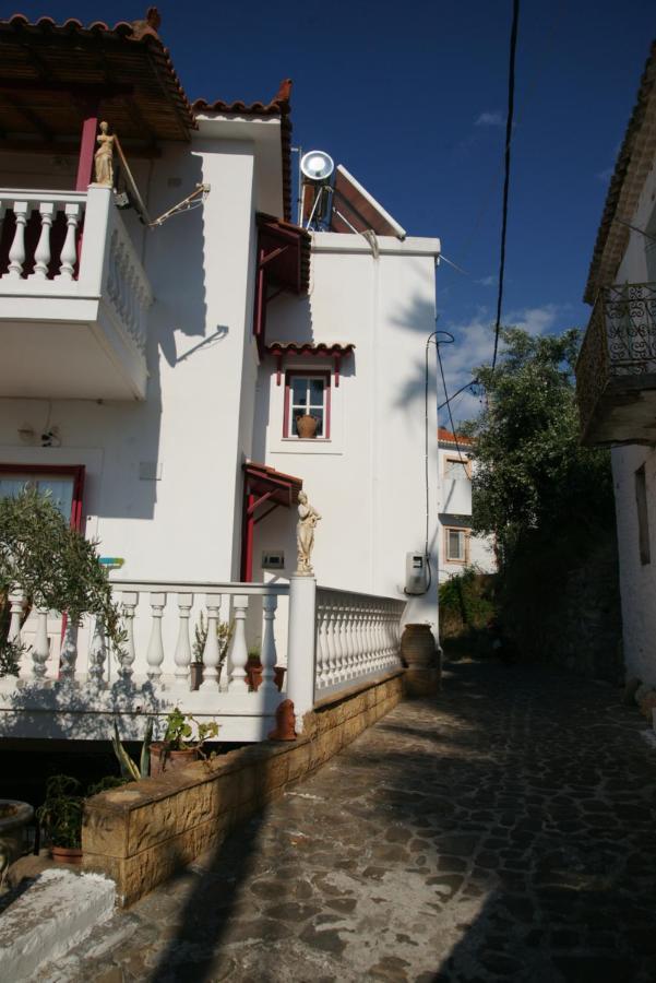 Im Herzen Von Koroni Buitenkant foto